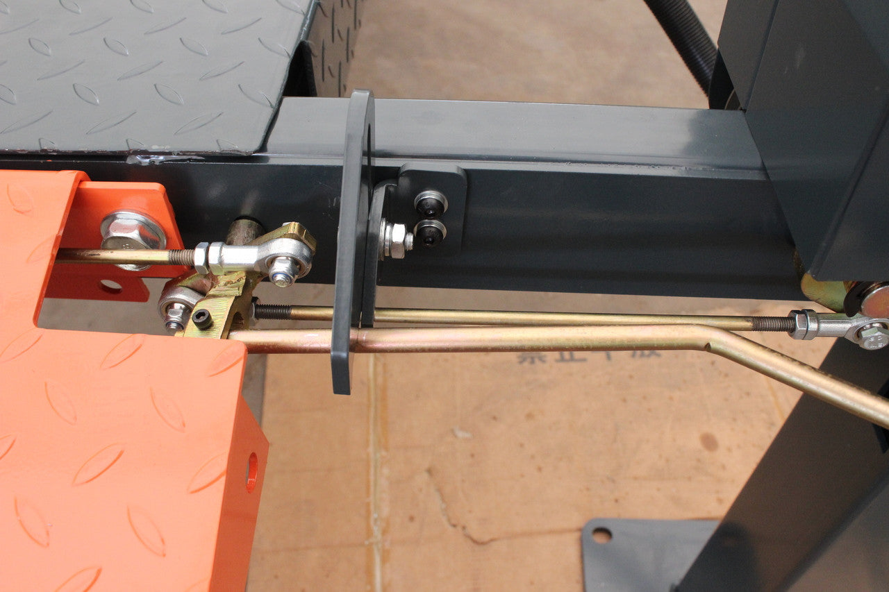 Stratus SAE-P49C Compact Enclosed 4 Post 9,000 LBS Capacity Manual Release Storage Parking Car Lift With Casters